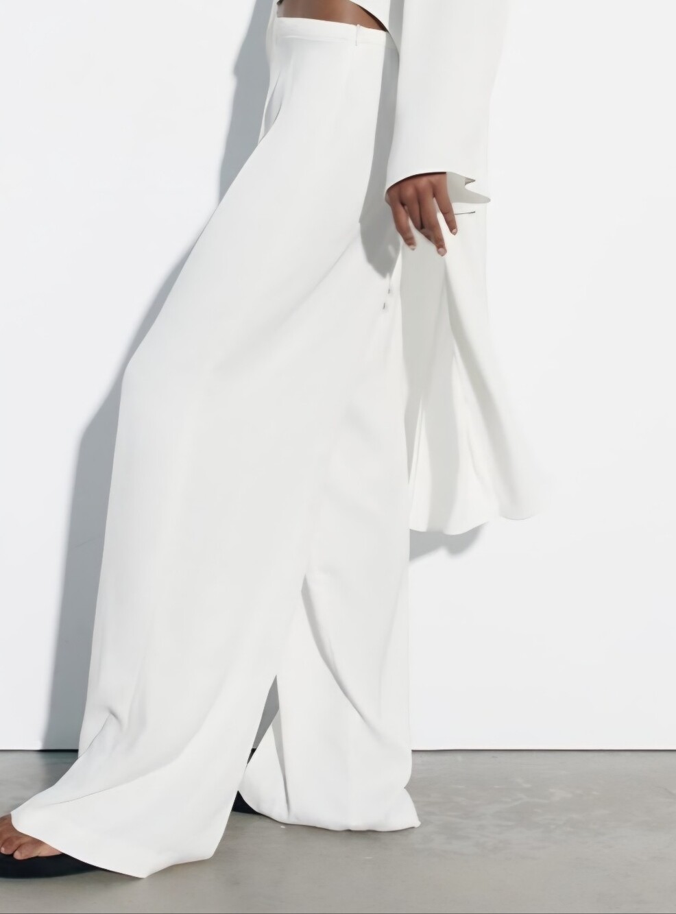 Zara NWT🏷️ Palazzo White Silky Flowy Wide Leg High Waist Pants Side Zip XL - Picture 3 of 13